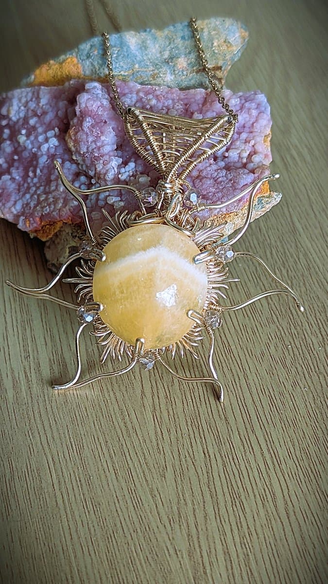 Honey Calcite pendant - Sunshine Flower Pendant with Handcut Honey Calcite by Loutan Beauty