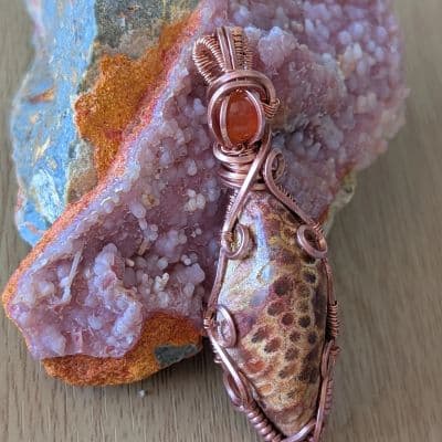 Fossilised Red Coral Pendant with Amber pendant detail - view 4 of 9 by Loutan Beauty